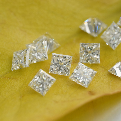 الماس البيضاء المزدوجة للقسم الأميرة HPHT 1.8 إلى 4.1mm 0.01 إلى 0.47ct