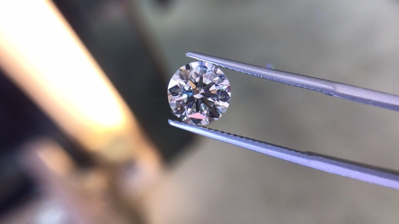 معتمد من قبل IGI 1.53CT F VVS2 ID EX الماس المزروع في المختبر HPHT حلق مستدير